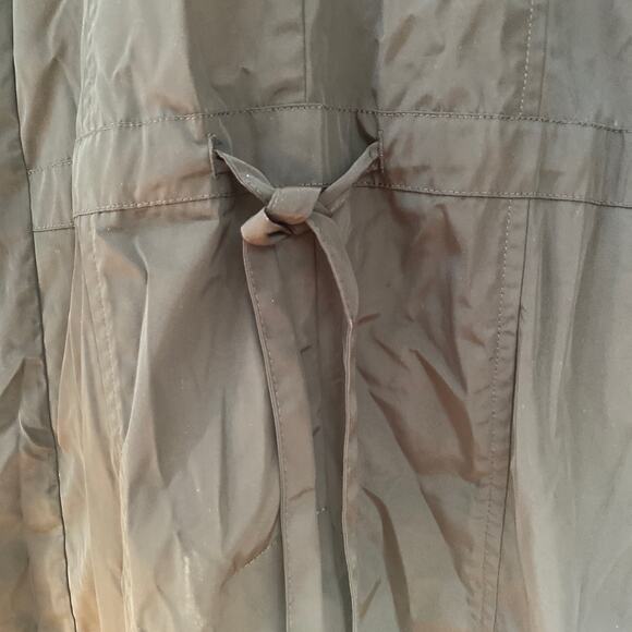 Womens Orvis Black Rain Jacket Coat Size Medium - Picture 3 of 5